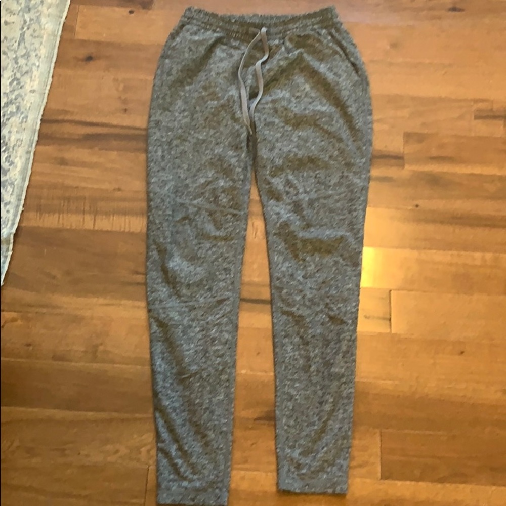 Outdoor voices joggers